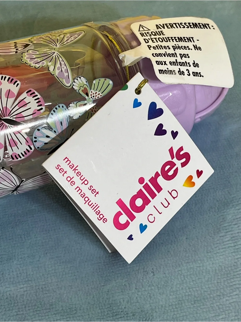 Claire’s Butterfly Tumbler with 2 Strawberry Cream Lip Glosses & Sparkly Bonus |